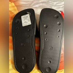 Bruno Magali Men’s Logo Slides